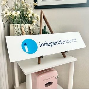 Independence Air Collectable Memorabilia Plastic Sign